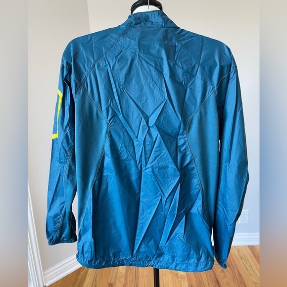 Merrell Size Small zippered up the front Wind Breaker jacket teal outdoor rain - Picture 2 of 16
